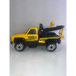 Tonka Truck Road Rescue Tow Truck Wrecker Service 24/7 Plastic